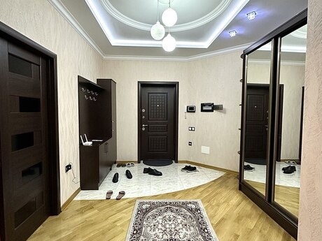 Объявление №5971780 - Баку, м. Шах Исмаил Хатаи, 2-комн., 100 м², 8/18 этаж