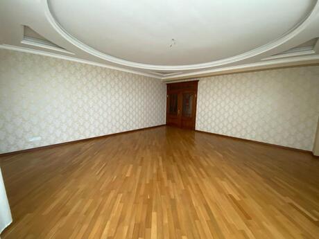 3-комн. новостройка - м. Гянджлик - 142 м²