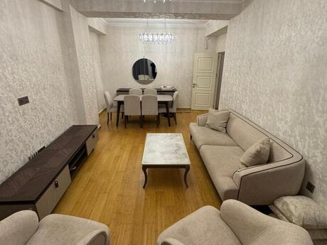 Elan №5971954 - Bakı, 20 Yanvar m., 2 otaqlı, 67 m², 2/20 mərtəbə