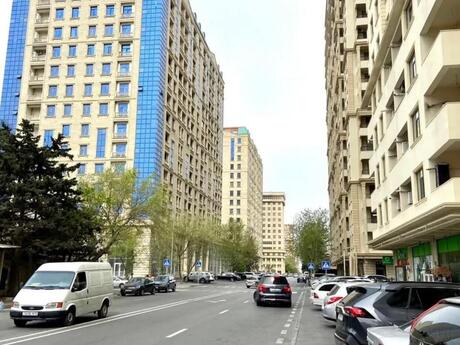 4 otaqlı yeni tikili - Nəsimi r. - 190 m²
