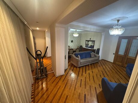 4-комн. вторичка - м. Мемар Аджеми - 125 м²