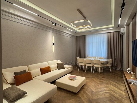 Объявление №5972292 - Баку, м. Элмляр Академиясы, 3-комн., 120 м², 10/17 этаж