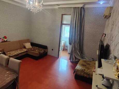 2 otaqlı köhnə tikili - Bakıxanov q. - 35 m²
