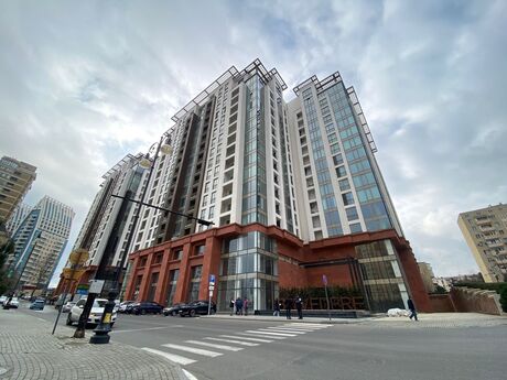4 otaqlı yeni tikili - Elmlər Akademiyası m. - 180 m²