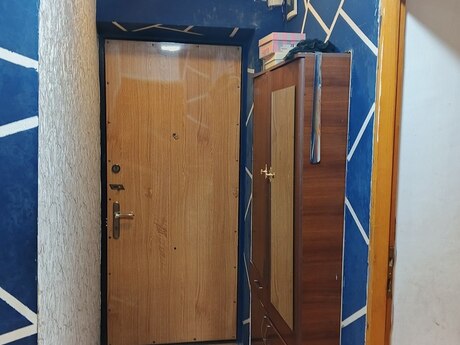 Satlr 3 otaql khn tikili 75 m, Neftilr m.