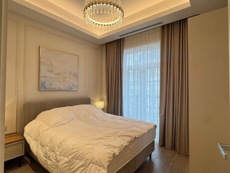 3 otaqlı yeni tikili - Ağ şəhər q. - 137 m²