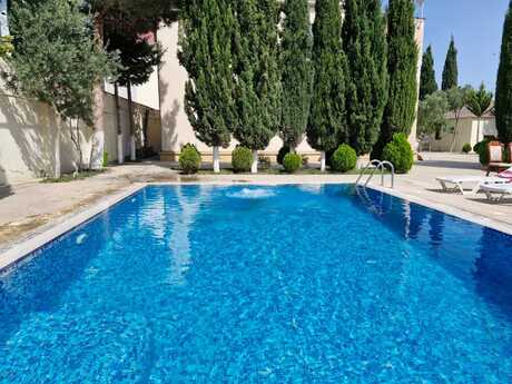 5 otaqlı həyət evi/bağ evi - Mərdəkan q. - 250 m²