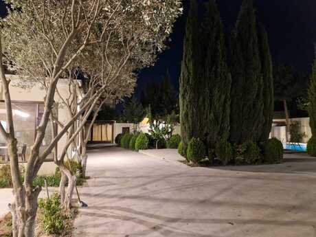 House with Garden, Villa For Rent