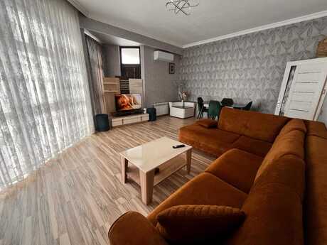 Elan №5972683 - Bakı, Nəriman Nərimanov m., 2 otaqlı, 90 m², 13/16 mərtəbə