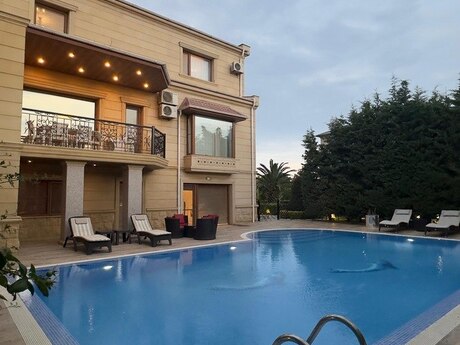 5 otaqlı həyət evi/bağ evi - Şüvəlan q. - 600 m²
