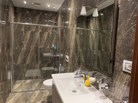 House with Garden, Villa For Rent