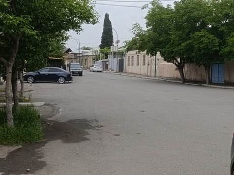 Satılır 4 otaqlı həyət evi/bağ evi 180 m², Gəncə