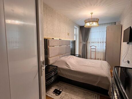 4 otaqlı mənzil, 204 m², Elmlər Akademiyası: 580 000 ₼ 3