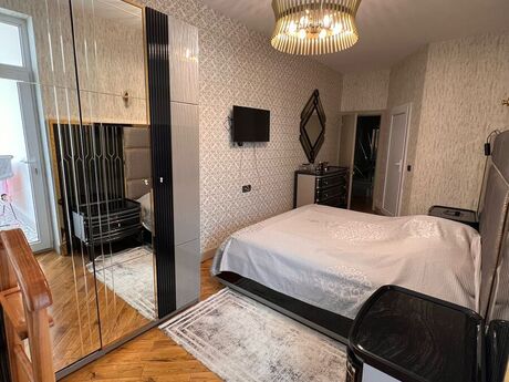 4 otaqlı mənzil, 204 m², Elmlər Akademiyası: 580 000 ₼ 2