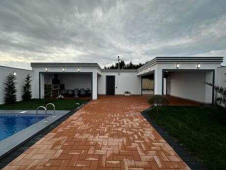 4 otaqlı həyət evi/bağ evi - Mərdəkan q. - 180 m²
