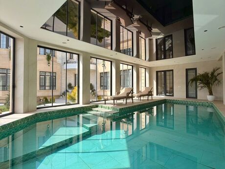 7-комн. дом/дача - пос. Шувеляны - 600 м²