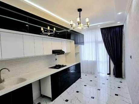 3-комн. новостройка - м. Насими - 120 м²