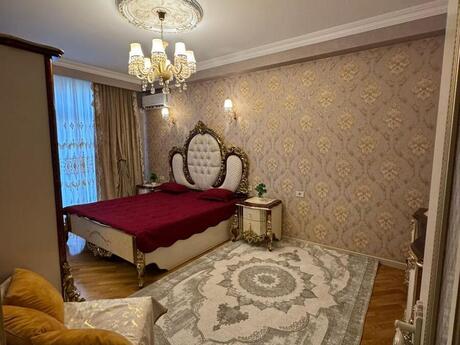 3 otaqlı yeni tikili - 28 May m. - 140 m²