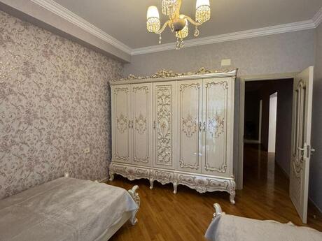 3 otaqlı yeni tikili - 28 May m. - 140 m²
