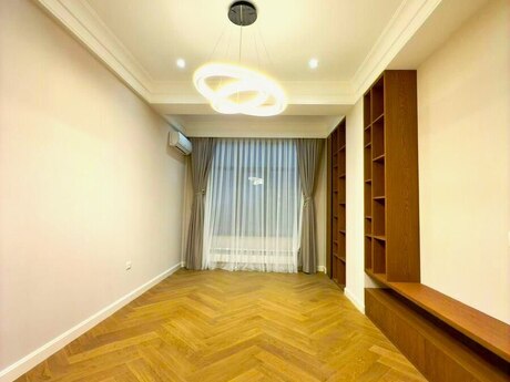 3 otaqlı yeni tikili - Nəriman Nərimanov m. - 137 m²