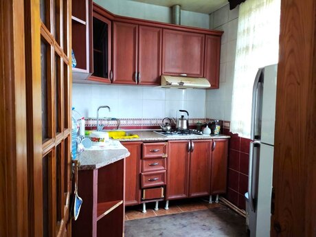 2 otaqlı köhnə tikili - Gənclik m. - 50 m²