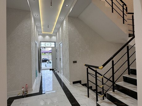 8 otaqlı həyət evi/bağ evi - Masazır q. - 354 m²