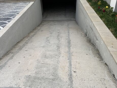8 otaqlı həyət evi/bağ evi - Masazır q. - 354 m²