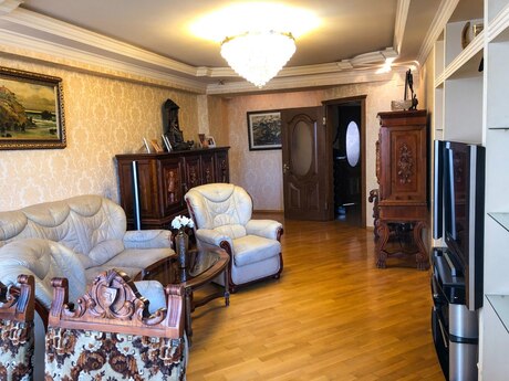 3-room apartment, 101 m², Sahil: 425 000 ₼ 3
