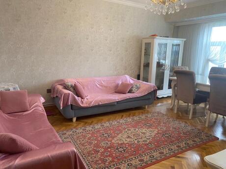 4 otaqlı köhnə tikili - Binəqədi r. - 110 m²