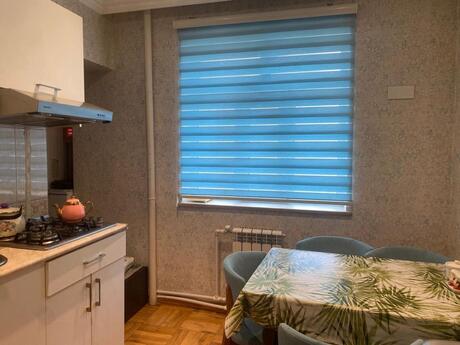 4 otaqlı köhnə tikili - Binəqədi r. - 110 m²