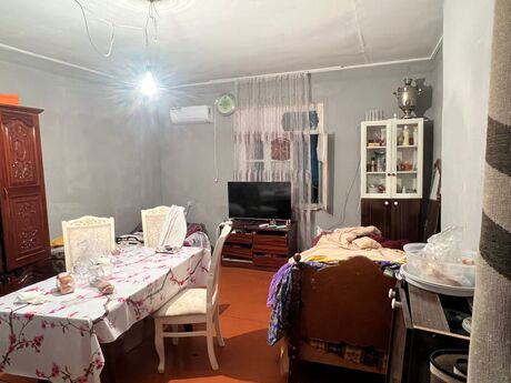 Satılır 3 otaqlı həyət evi/bağ evi 62 m², Nəsimi r.