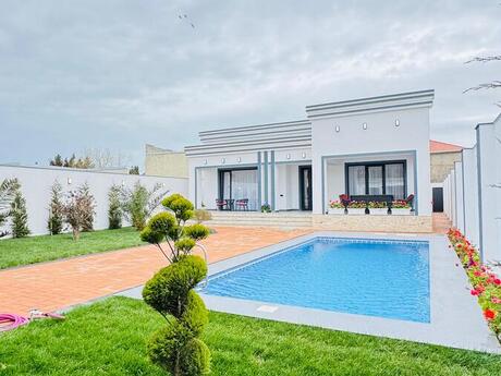 4 otaqlı həyət evi/bağ evi - Mərdəkan q. - 180 m²