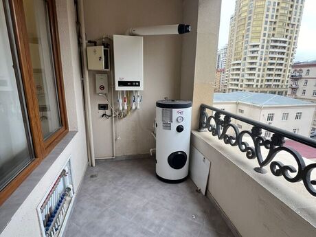 4 otaqlı yeni tikili - Nizami m. - 193 m²