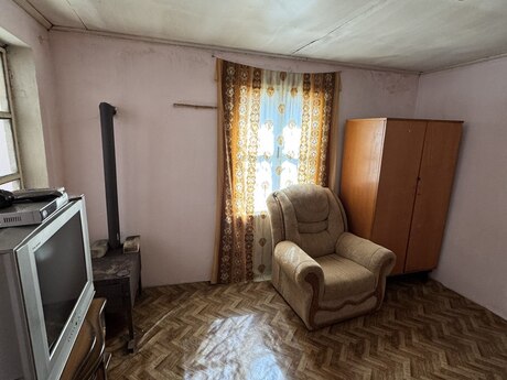 3 otaqlı həyət evi/bağ evi - Buzovna q. - 60 m²