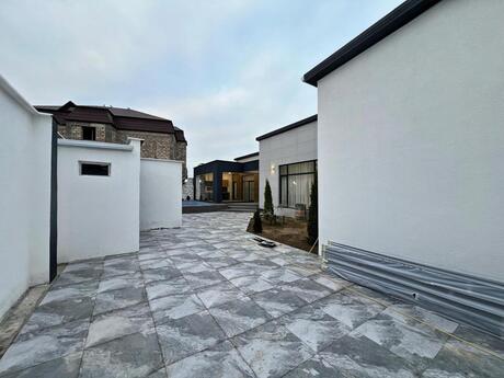 4 otaqlı həyət evi/bağ evi - Mərdəkan q. - 160 m²