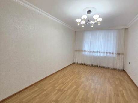 3 otaqlı köhnə tikili - Elmlər Akademiyası m. - 65 m²