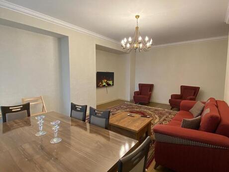 Объявление №5974351 - Баку, Ясамальский р., 3-комн., 144 м², 12/27 этаж