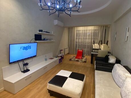 Объявление №5974422 - Баку, м. Шах Исмаил Хатаи, 3-комн., 145 м², 17/18 этаж