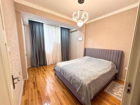 Satılır 3 otaqlı yeni tikili 87.3 m², 8-ci kilometr q.