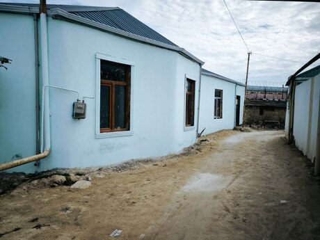 Объявление №5725801 - Баку, пос. Бина, 3-комн., 80 м²