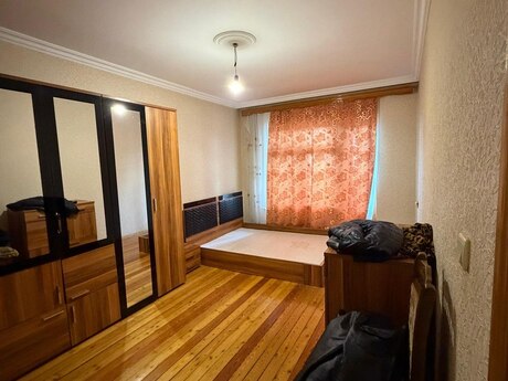 4 otaqlı köhnə tikili - Əhmədli m. - 120 m²