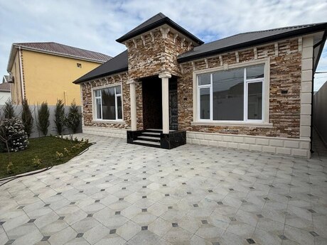 Satılır 4 otaqlı həyət evi/bağ evi 135 m², Buzovna q.