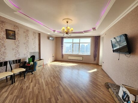 Elan №5974702 - Bakı, Nizami m., 2 otaqlı, 100 m², 6/16 mərtəbə