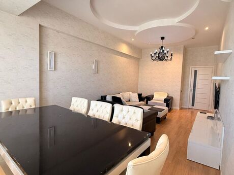 3 otaqlı yeni tikili - Şah İsmayıl Xətai m. - 147 m²