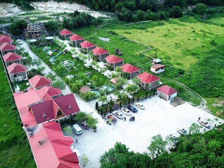 Obyekt - Göygöl - 1600 m²