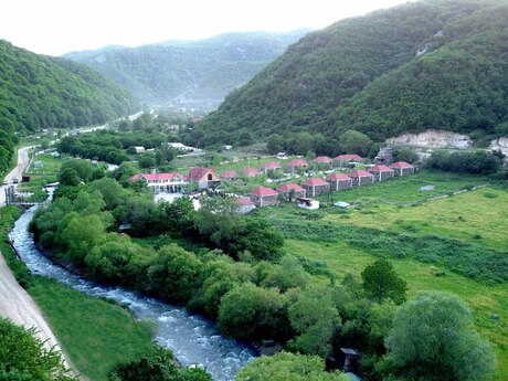 Obyekt - Göygöl - 1600 m²