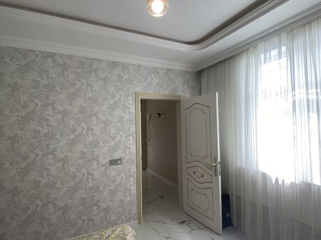 House with Garden, Villa For Sale