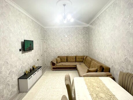 2 otaqlı köhnə tikili - Köhnə Günəşli q. - 88 m²