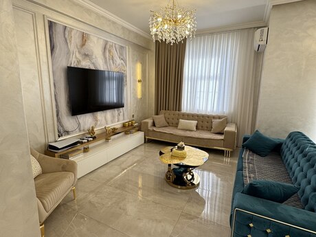 4 otaqlı yeni tikili - Elmlər Akademiyası m. - 111 m²