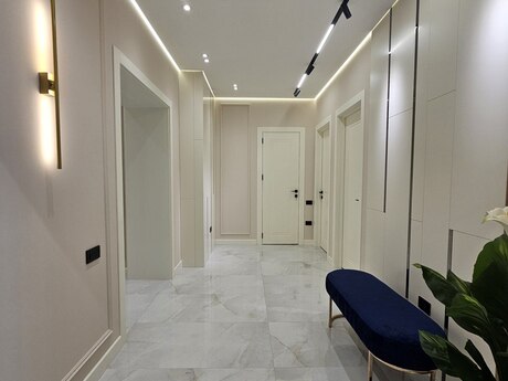 3 otaqlı yeni tikili - 8 Noyabr m. - 103 m²